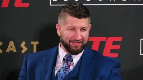 Shane Helms valide le public français