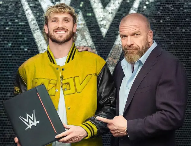 Logan Paul prolonge à la WWE